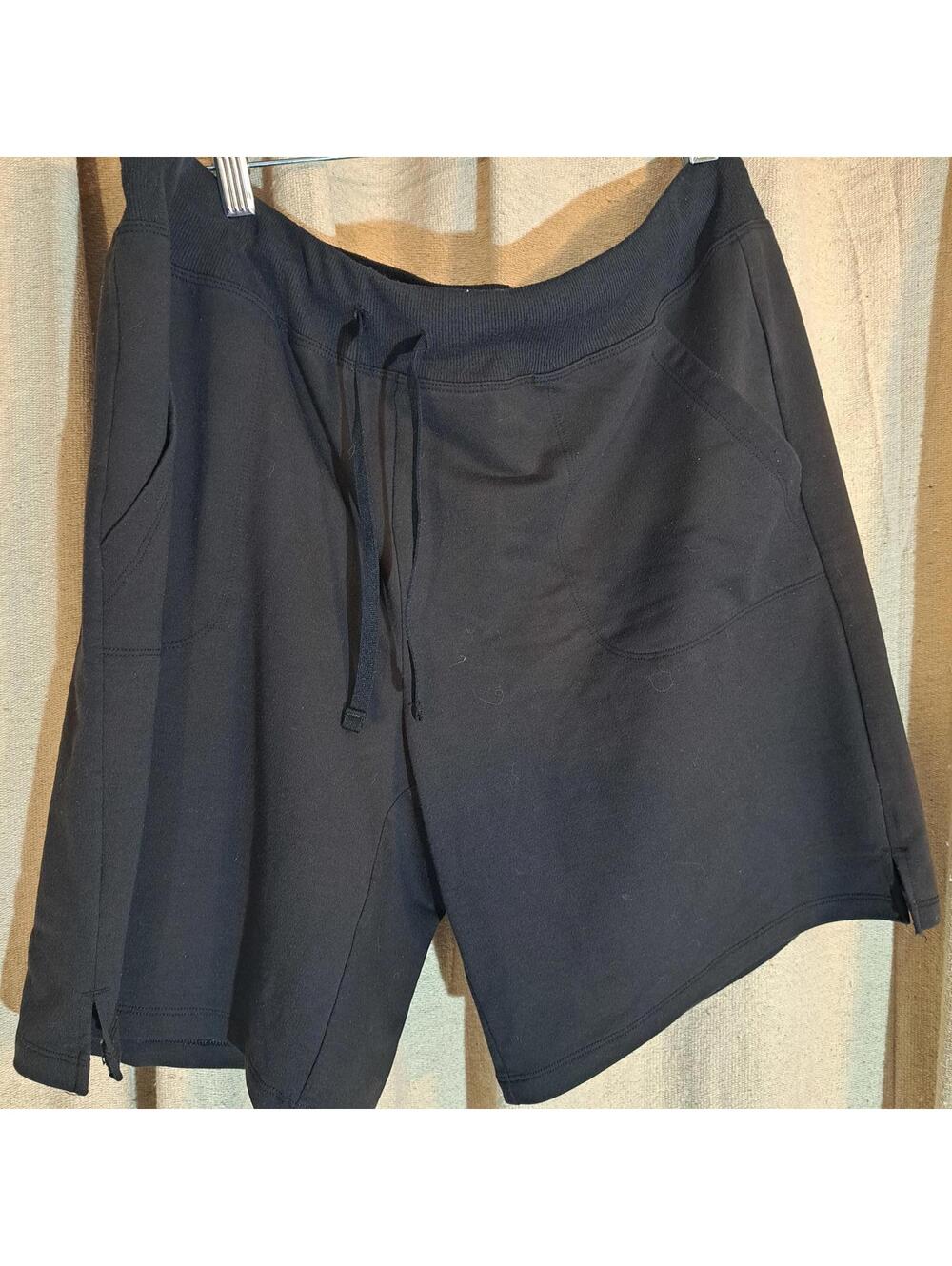 Athletic Works Black Athletic Shorts XL